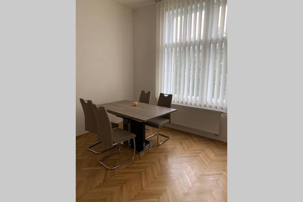 Apartman Centrum 301 Усті-над-Лабем Екстер'єр фото